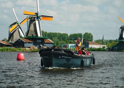 Boat Cruise With The Best Views of The Zaanse Schans Windmills
